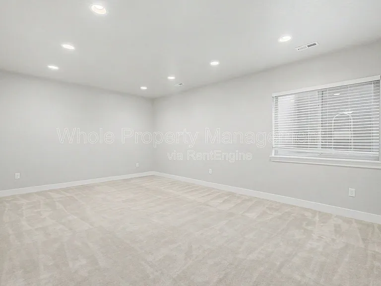 9985 E 59th Ave — Photo 19