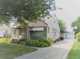 4722 Fleharty Rd, North Olmsted, OH 44070