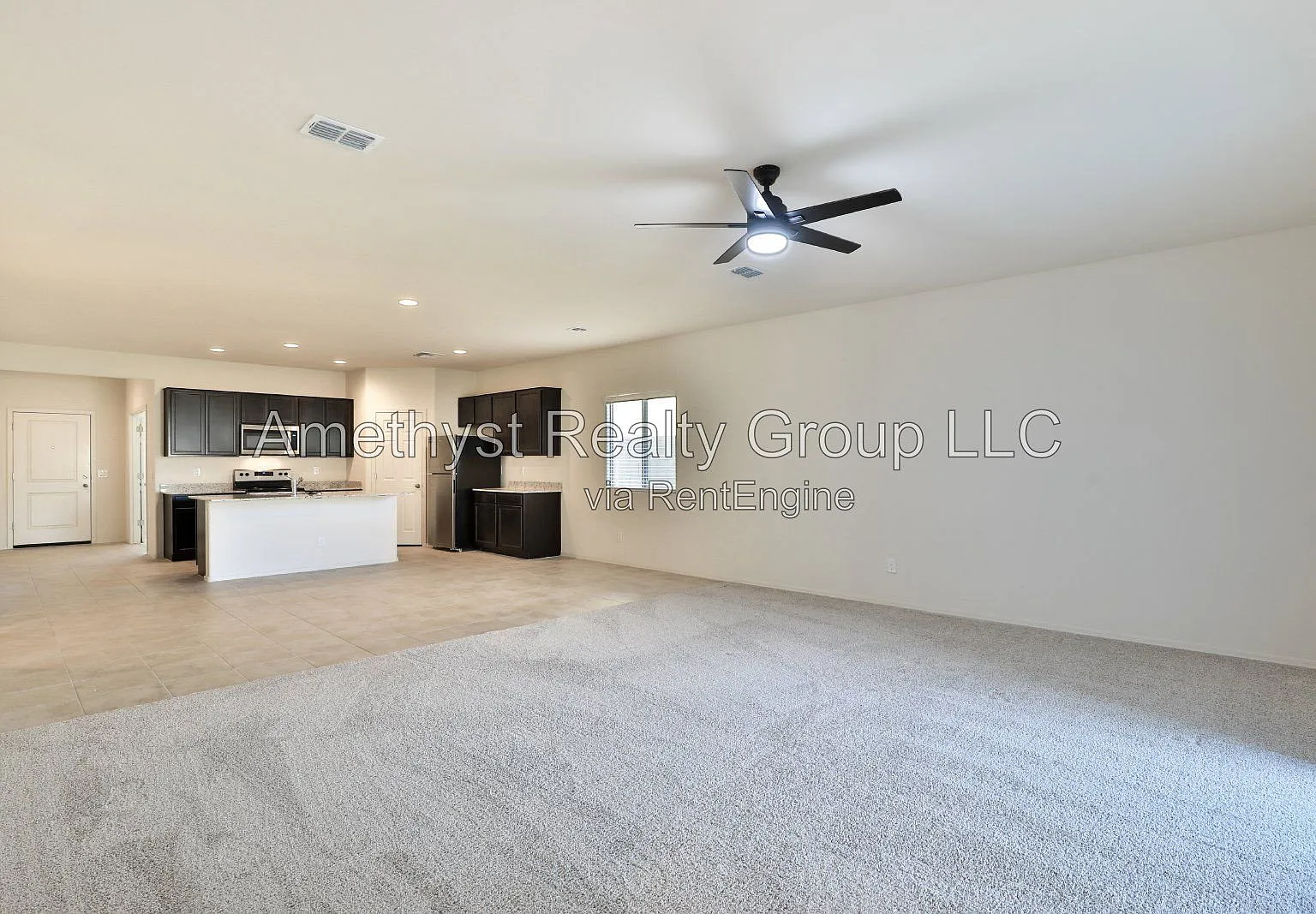 4 bed, 2.0 bath, 2151 sqft, $2,295 — Photo 4