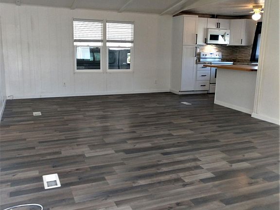 2nd image of 2531 E Oraibi Dr