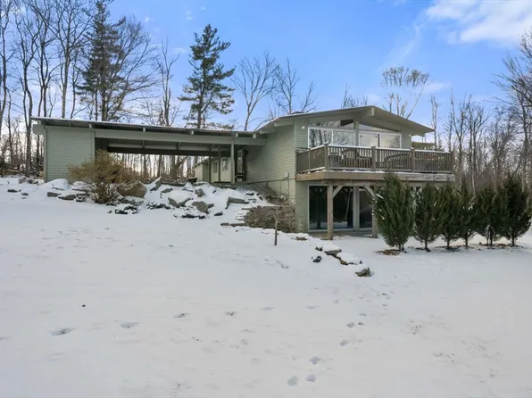 15 Westview Dr, Sutton, MA 01590