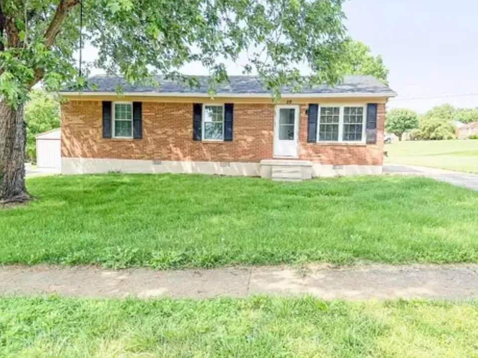 28 Ashwood Dr