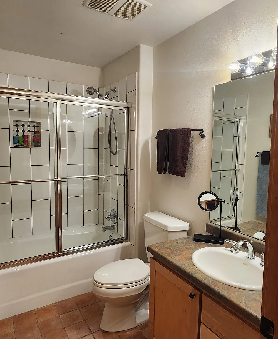 1141 Rainbow Dr — Photo 1