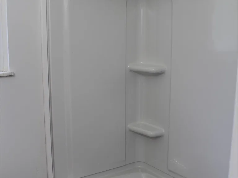 37 Maplecrest Dr — Photo 6