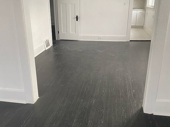4th image of 1735 Clairmount Ave Unit B-1