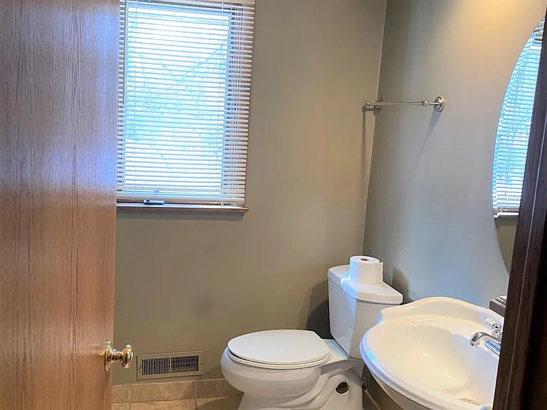 5209 Lee Way — Photo 14