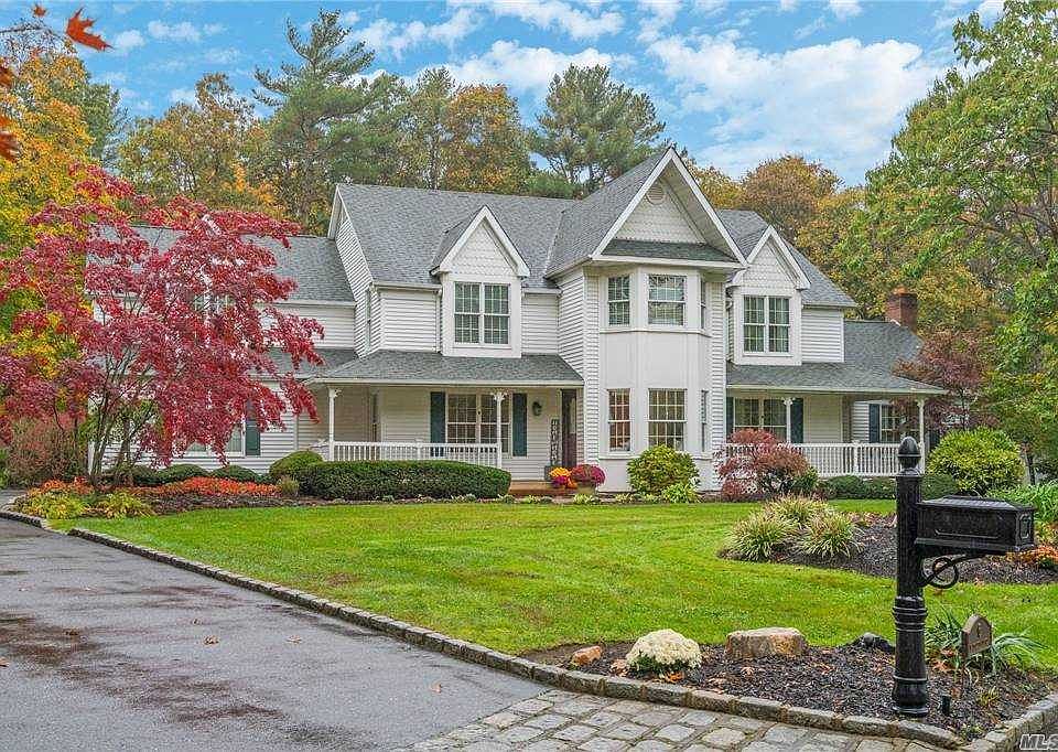 1st image of 6 N Equestrian Ct