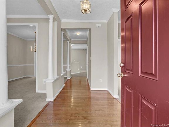 4th image of 4740 Regents Park
