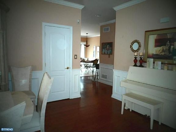 5th image of 510 Penn Oak Turn