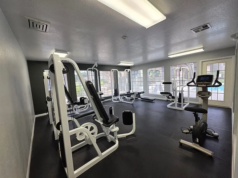 2200 Fort Apache Ave #2023 — Photo 38