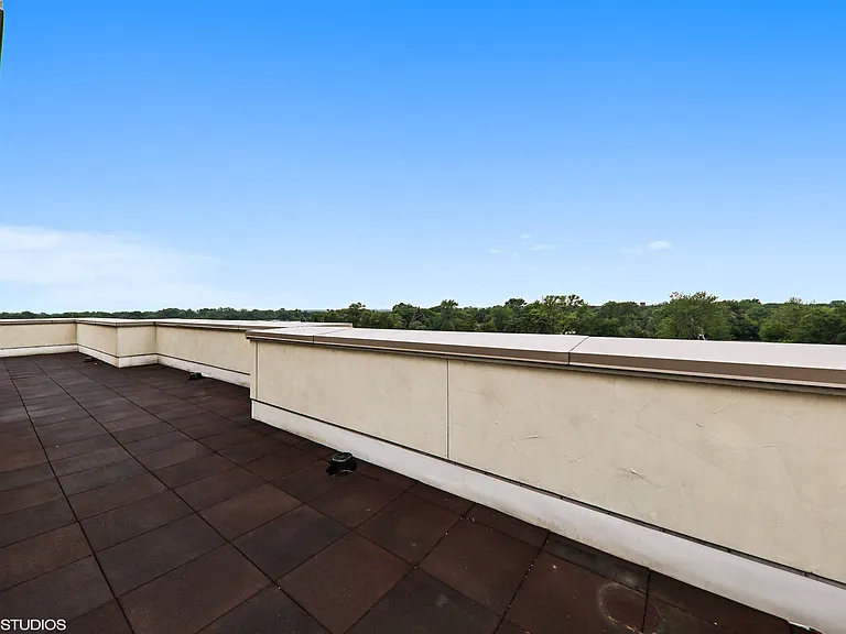 HIGHPOINT Countryside Residences — Photo 25