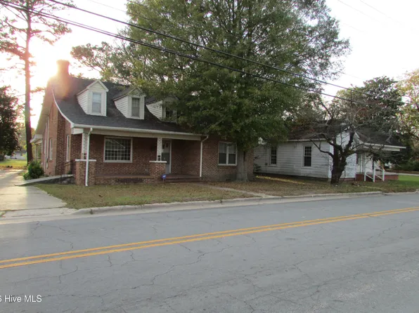 803 Mc Koy Street, Clinton, NC 28328