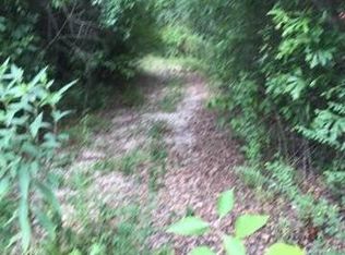 222 Lavelle Odom Road, Poplarville, MS 39470