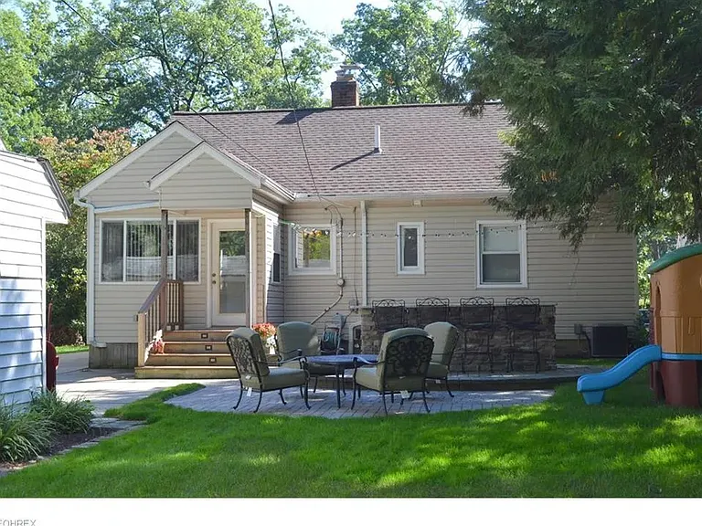 510 Lake Forest Dr — Photo 11