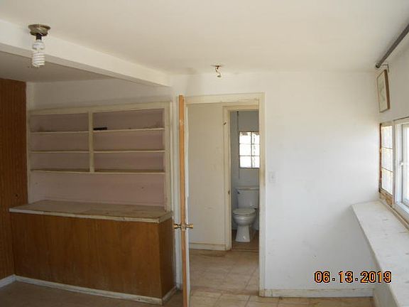 4th image of 13215 E Ave W #4