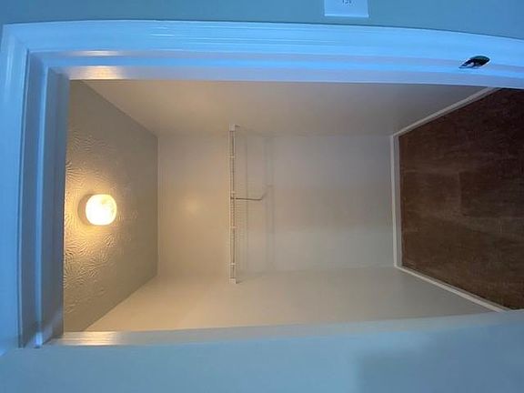 4th image of 300 S David Ln APT 3