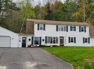 629 Norridgewock Rd, Fairfield, ME 04937