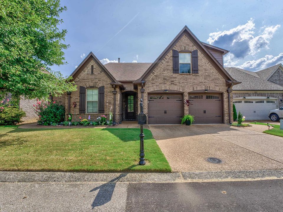 1st image of 8513 Woodland Rose Cir N