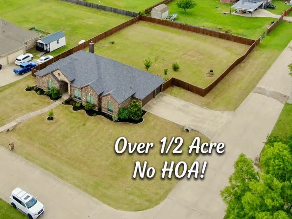 100 Windsor Cir, Waxahachie, TX 75165
