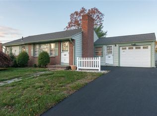 211 Garden Hills Dr, Cranston, RI 02920