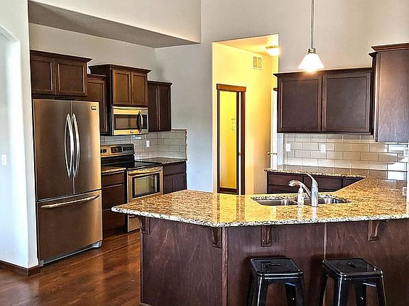 3rd image of 4639 W Long Meadow Dr