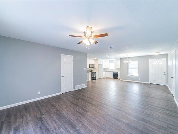 5th image of 7413 Deaver Dr