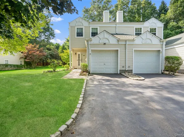 40 Quail Court, Manorville, NY 11949