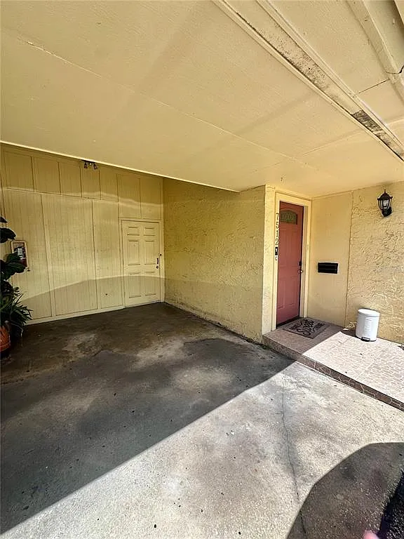 3 bed, 2.5 bath, 1588 sqft, $2,200 — Photo 3