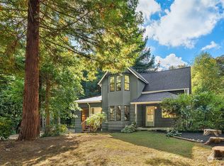 23615 107th Ave SW, Vashon, WA 98070