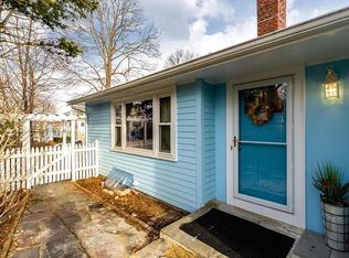 37 Rock Ave, Swampscott, MA 01907