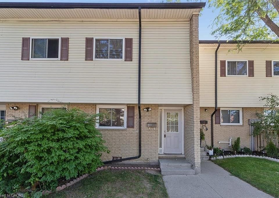 1st image of 211 Veronica Dr #8