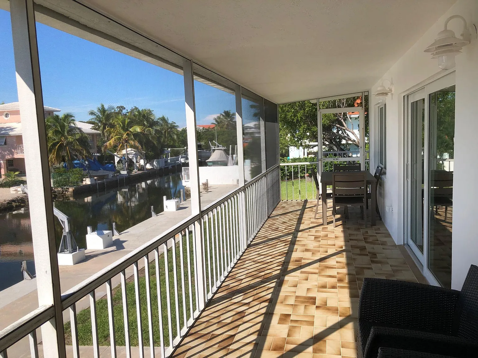 3 bed, 2025 sqft, $7,000 — Photo 4