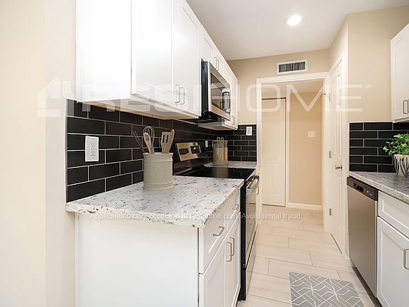 4th image of 17318 S Yorkglen Dr
