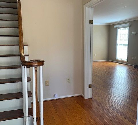 5th image of 110 N Broad St