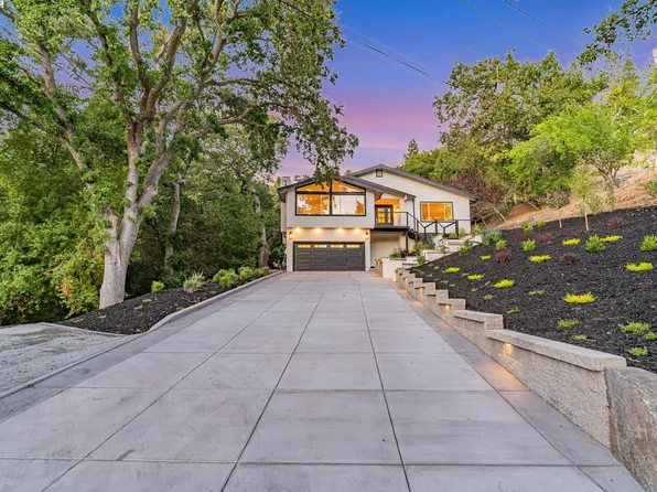 15 Manzanita Ter, Orinda, CA 94563