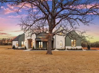 6432 Retta Oaks Dr, Burleson, TX 76028