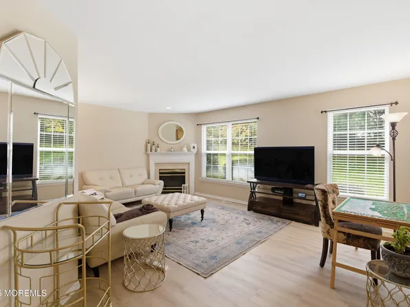 215 Tennis Court, Wall, NJ 07719