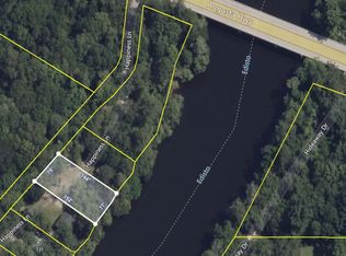 103 Happiness Ln, Ridgeville, SC 29472