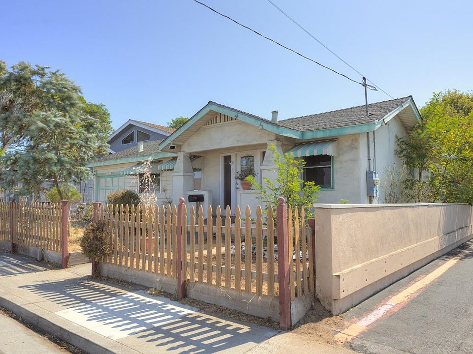 1st image of 410 Ramona Ave