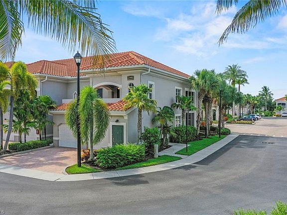 5th image of 23461 Alamanda DR #206