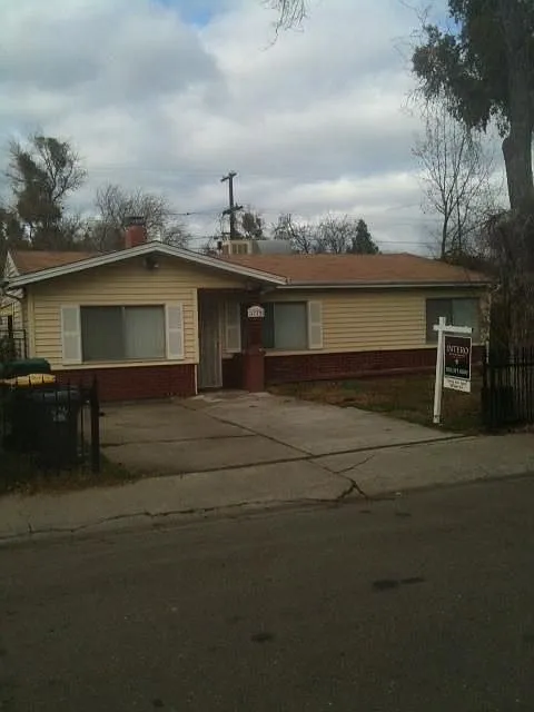 1779 Del Rio Dr photo 1