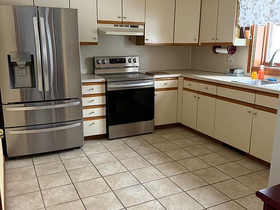 5th image of 5 Tsienneto Road #136