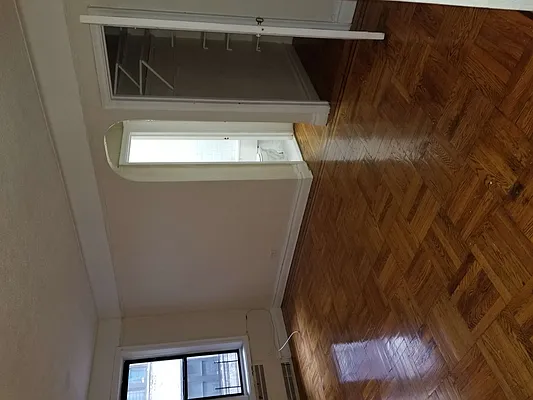 Rented by Lang Realty LLC | media 1