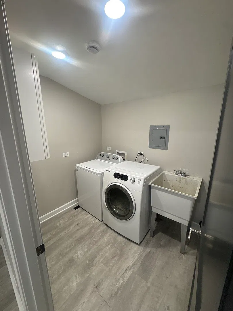 4 bed, 1800 sqft, $3,400 — Photo 3