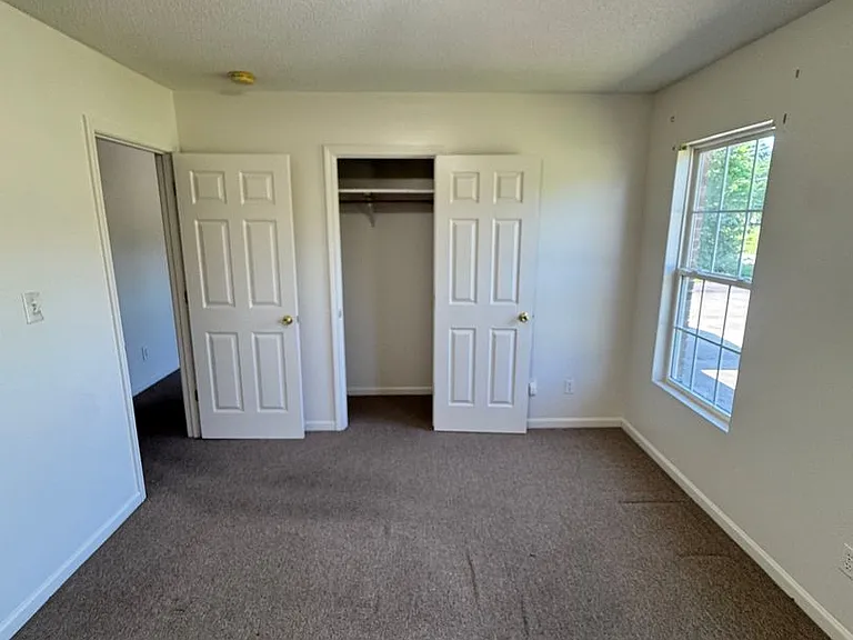 910 Pleasant Dr #1A-1B-2B — Photo 15