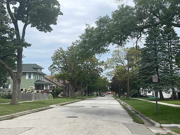 5th image of 306 Blend St