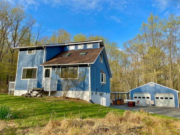 153 Squirrelwood Ct