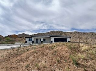 16196 Rancherias Rd, Apple Valley, CA 92307