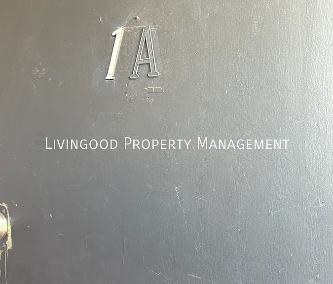 225 E Brookside St #1A — Photo 2
