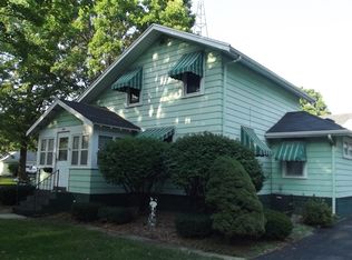 1020 East St, Baraboo, WI 53913